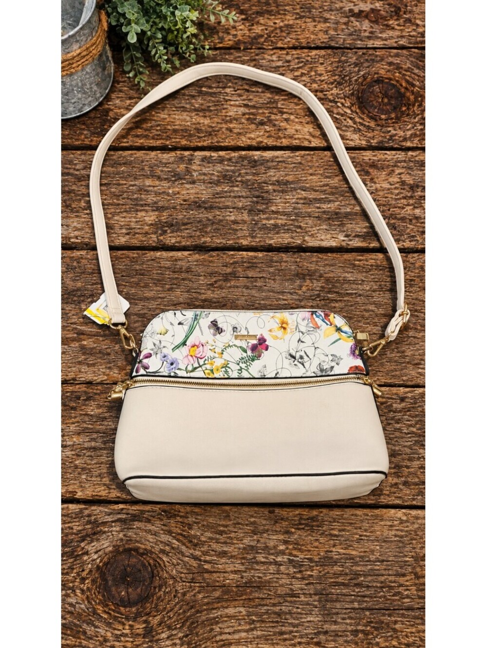 Elim & Paul White floral shoulder bag